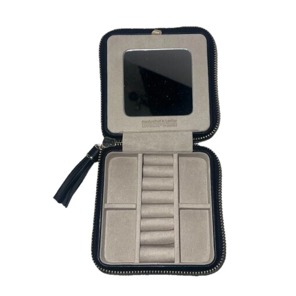 Wolf Caroline 329971 Black Leather Travel Jewelry Case Mirror Compact Zip-Around